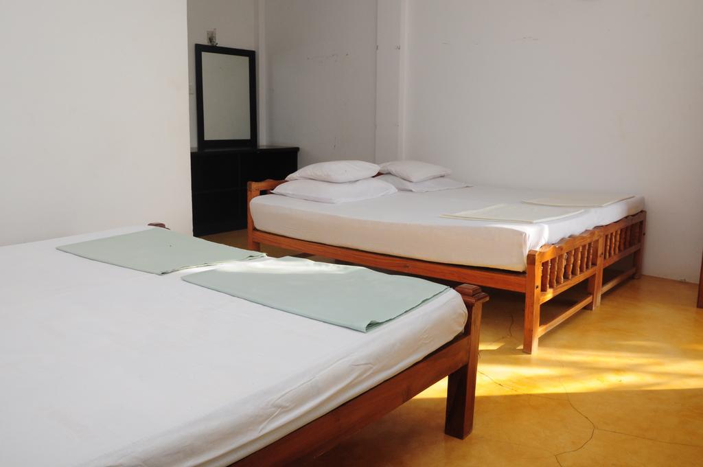 טיסמהרמה Traveller'S Home Hotel מראה חיצוני תמונה