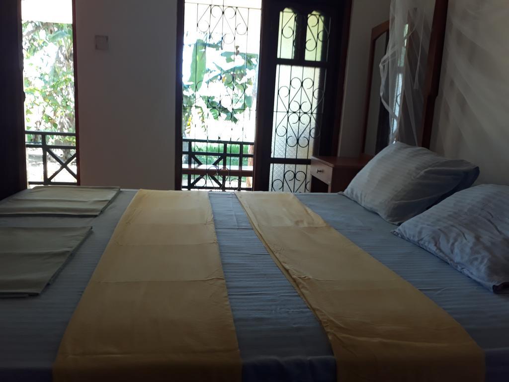 טיסמהרמה Traveller'S Home Hotel מראה חיצוני תמונה