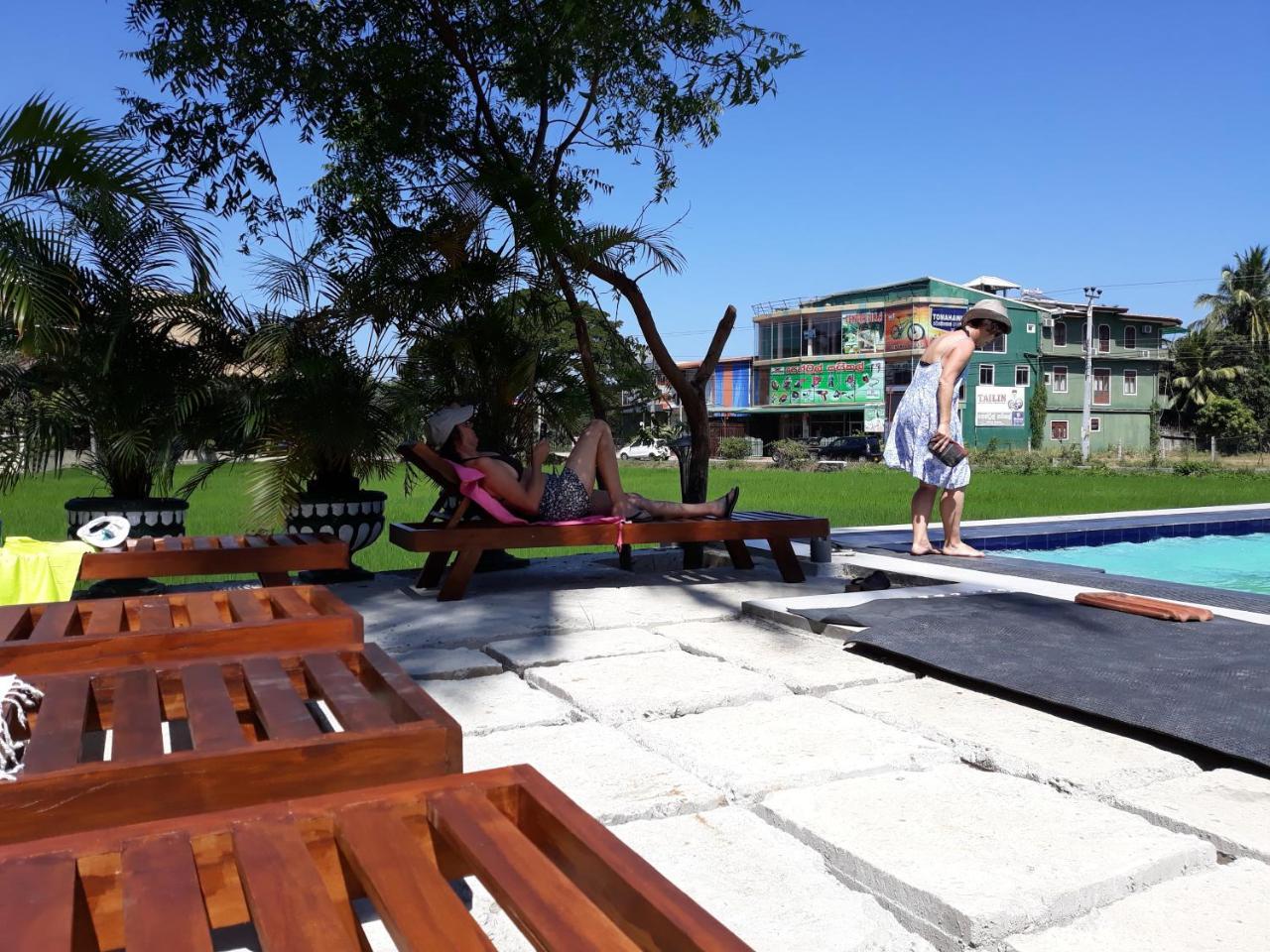 טיסמהרמה Traveller'S Home Hotel מראה חיצוני תמונה