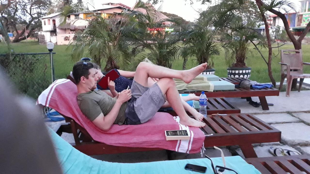 טיסמהרמה Traveller'S Home Hotel מראה חיצוני תמונה